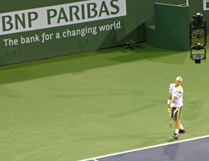 Lleyton Hewitt serves