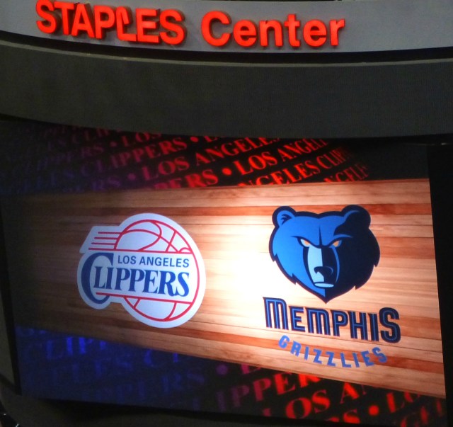 Clips-Griz scoreboard