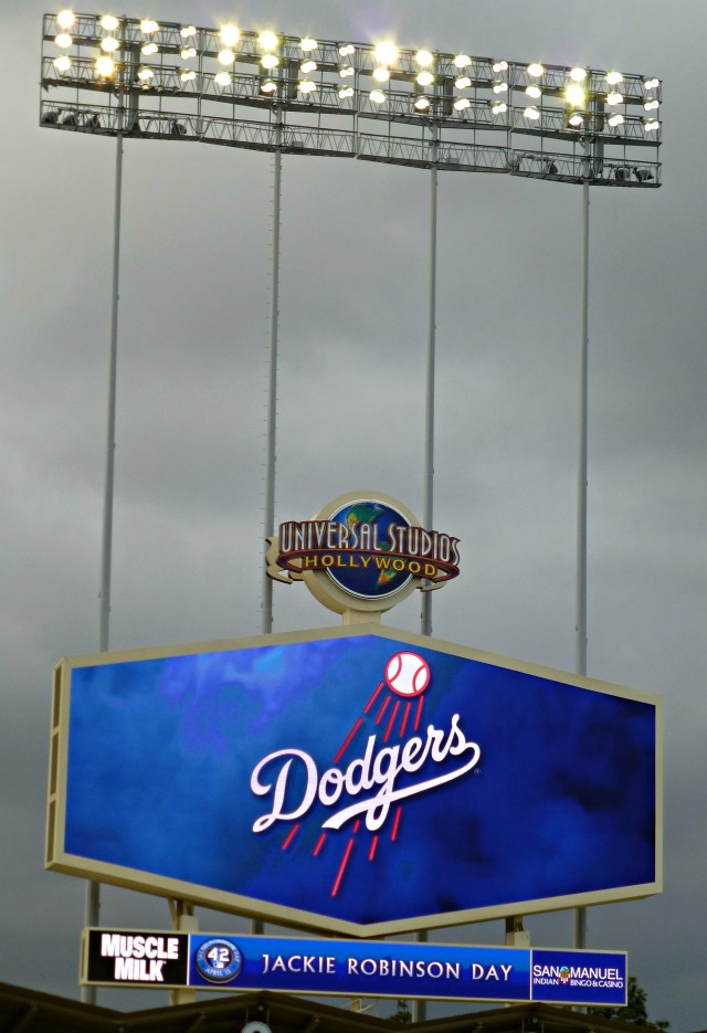 Dodgers scoreboard on Jackie Robinson Day