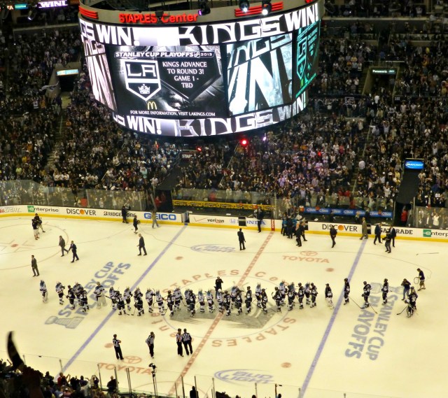 Kings celebrate game 7 win over San Jose