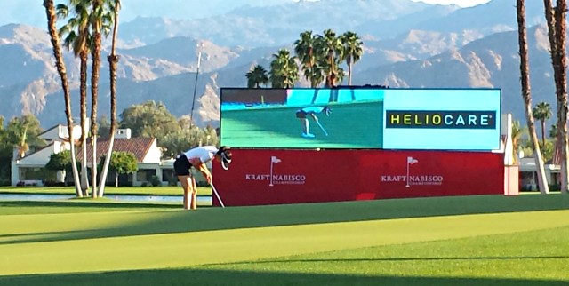 Wie finishing up on 18 right in front of me